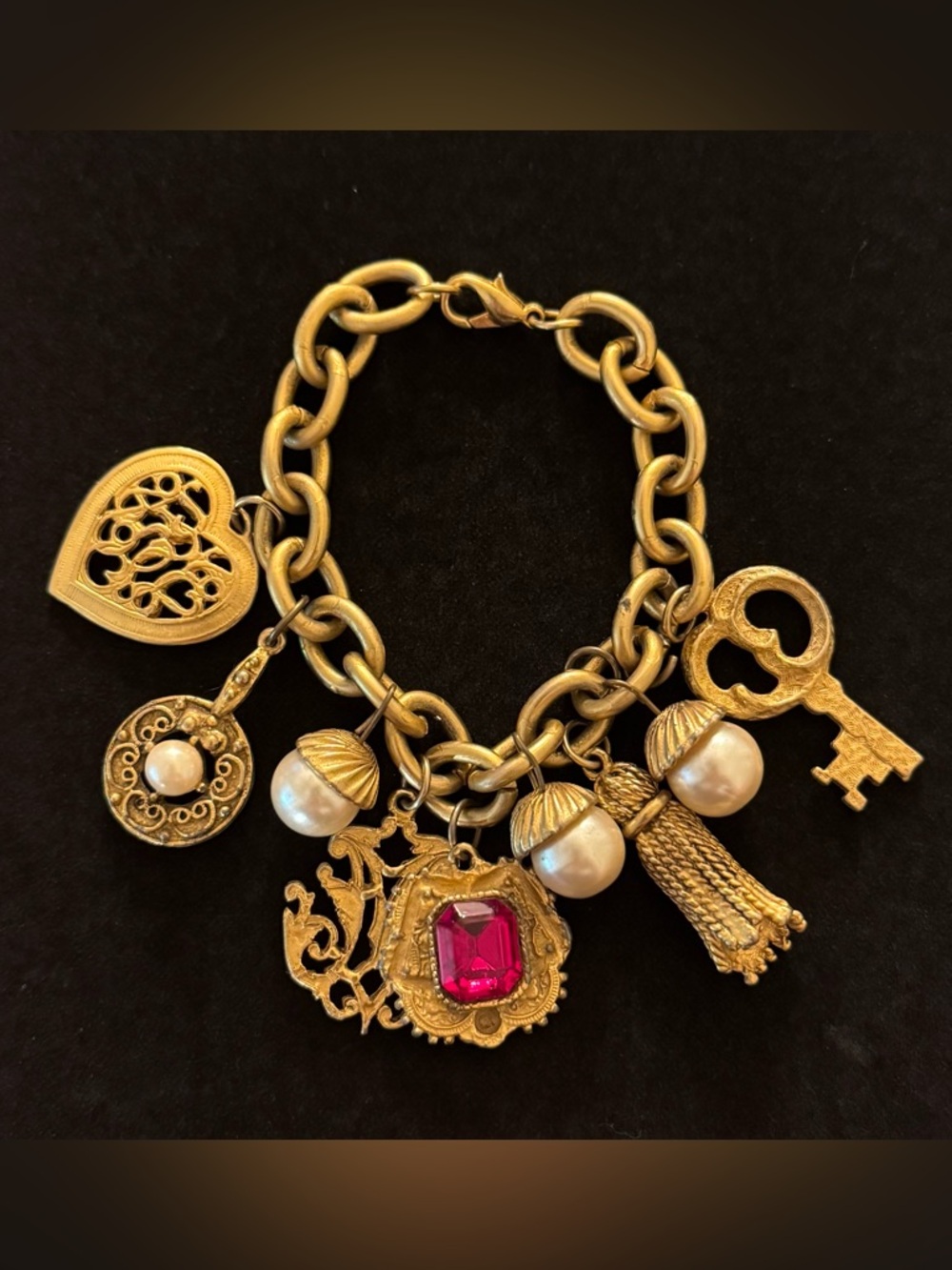 French Etruscan RARE VTG Charm Bracelet - Picture 10 of 12